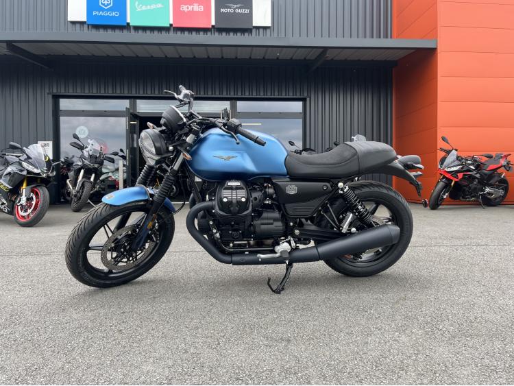 MOTO GUZZI V7 STONE