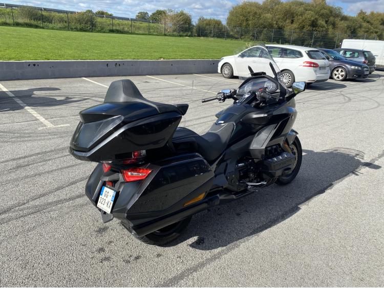 HONDA GL1800 GOLDWING
