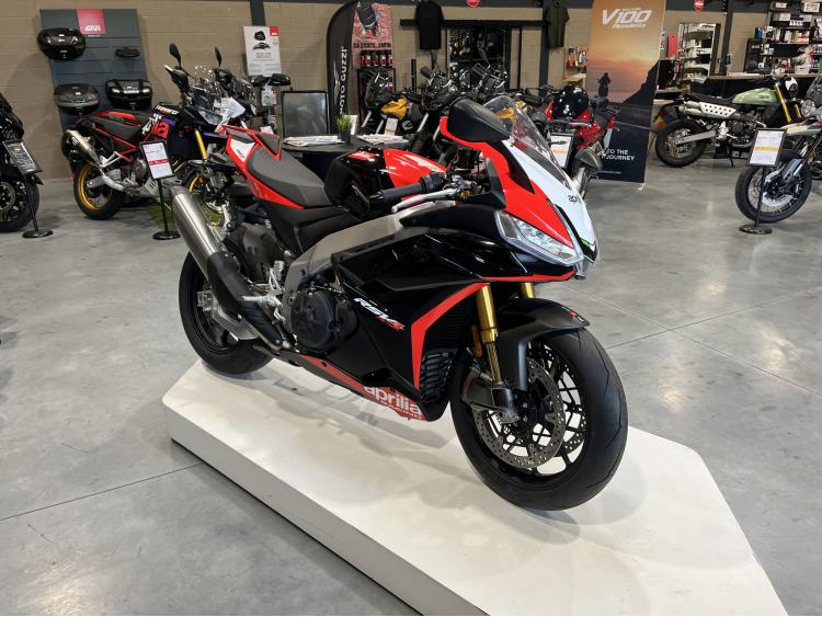 APRILIA RSV4 1100 FACTORY SBK