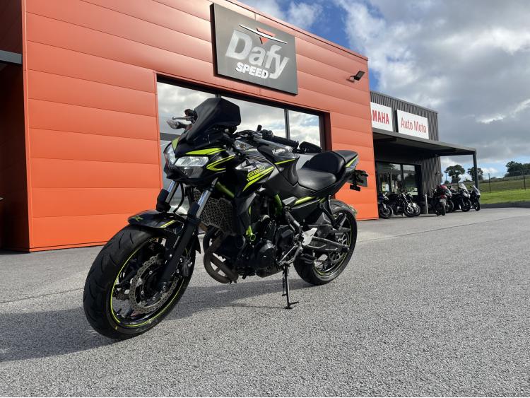 KAWASAKI Z650 - Z650