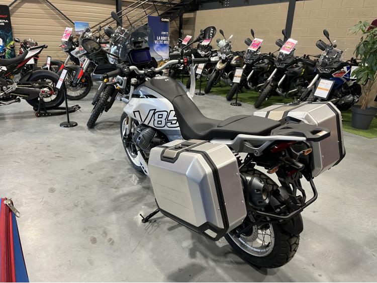 MOTO GUZZI V85TT – Offre Exceptionnelle !