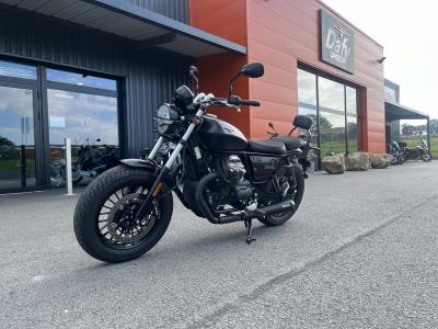 MOTO GUZZI V9 BOBBER