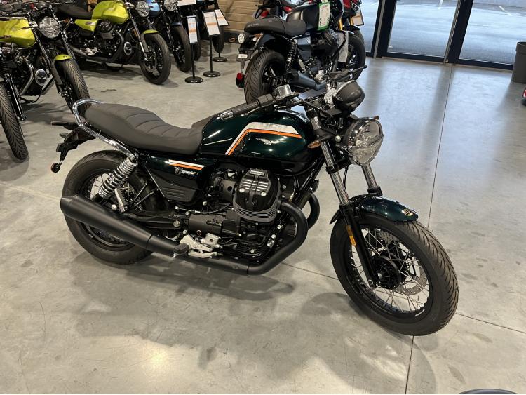 MOTO GUZZI V7 SPECIAL