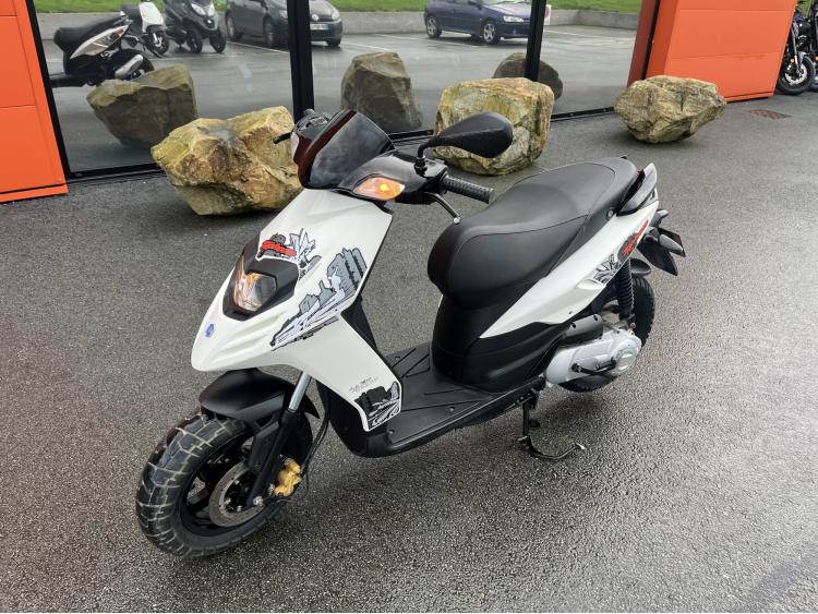 PIAGGIO TYPHOON