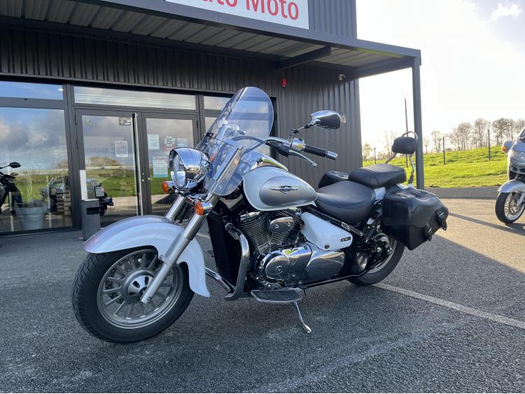 SUZUKI INTRUDER C 800 