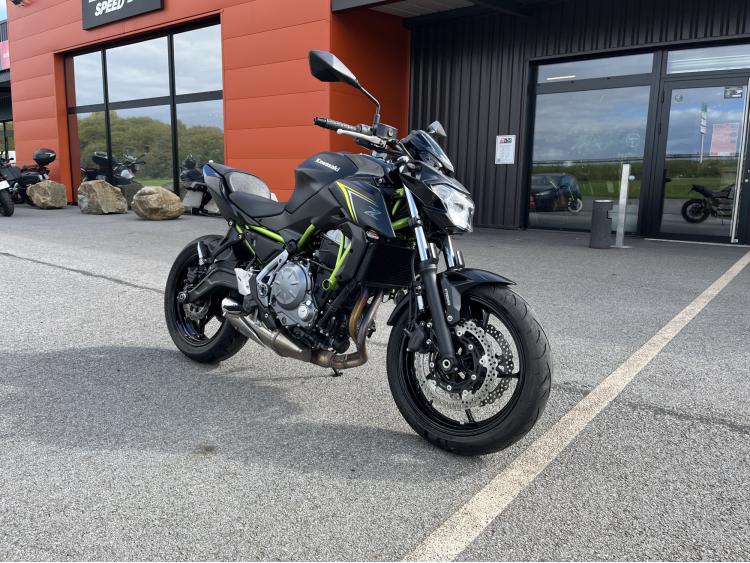 KAWASAKI Z650 - Z650
