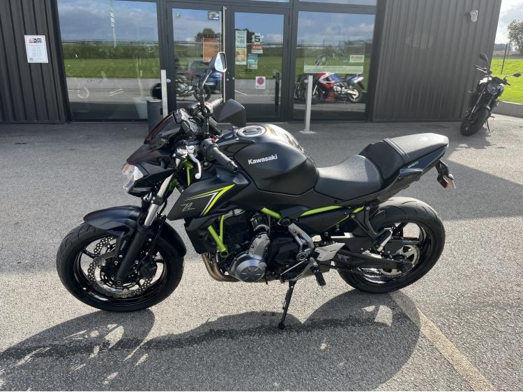 KAWASAKI Z650 - Z650
