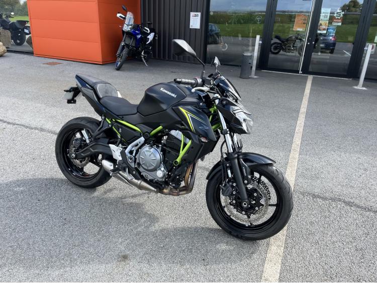 KAWASAKI Z650 - Z650