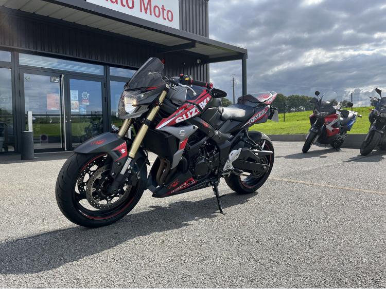 SUZUKI GSR 750 ABS