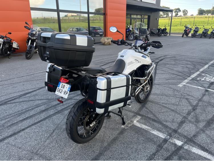TRIUMPH TIGER 900 RALLY