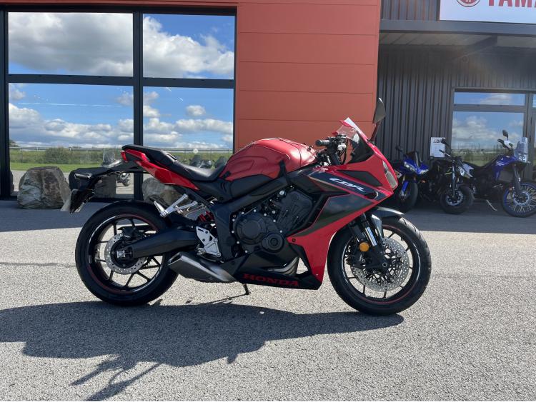 HONDA CBR 650  R