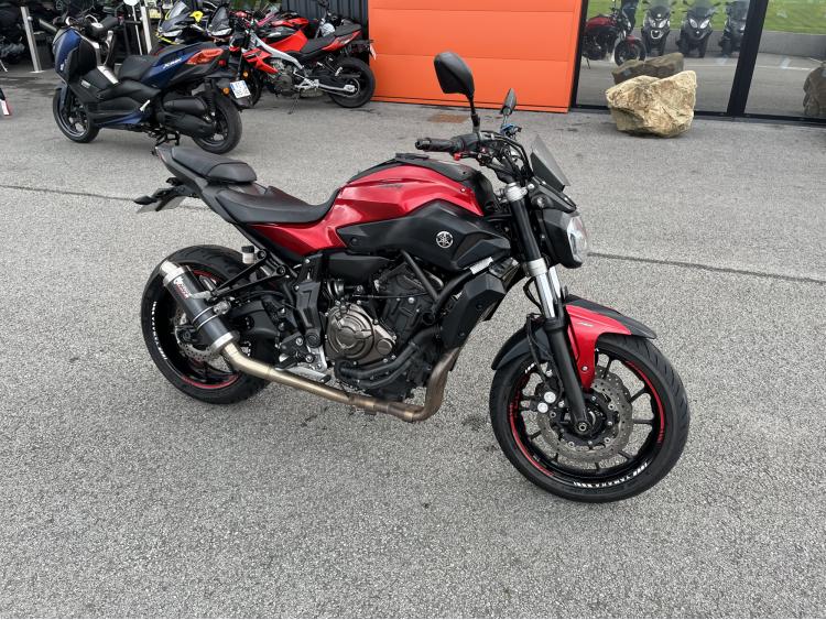 YAMAHA MT-07 (47.5CV)