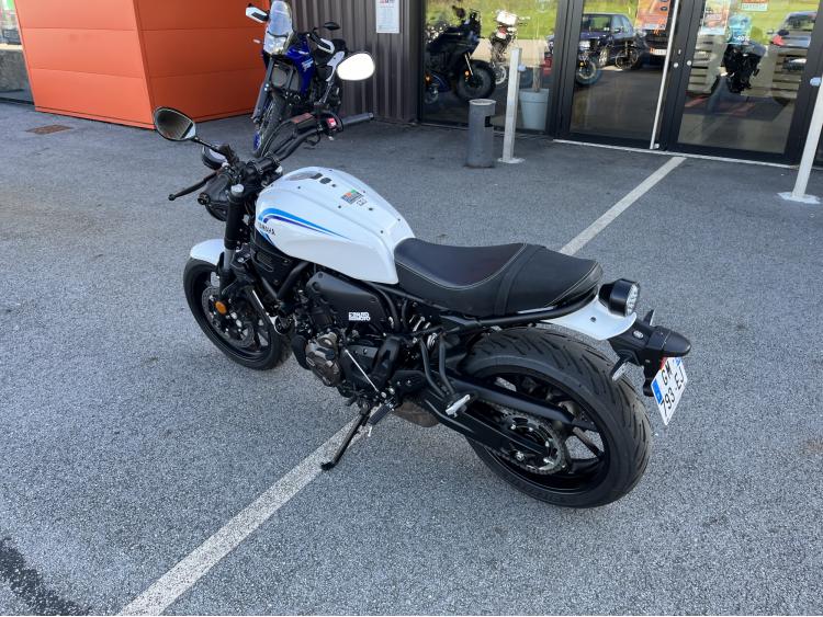YAMAHA XSR 700