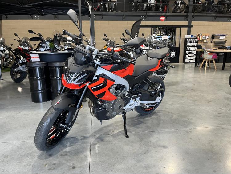 APRILIA TUONO 457