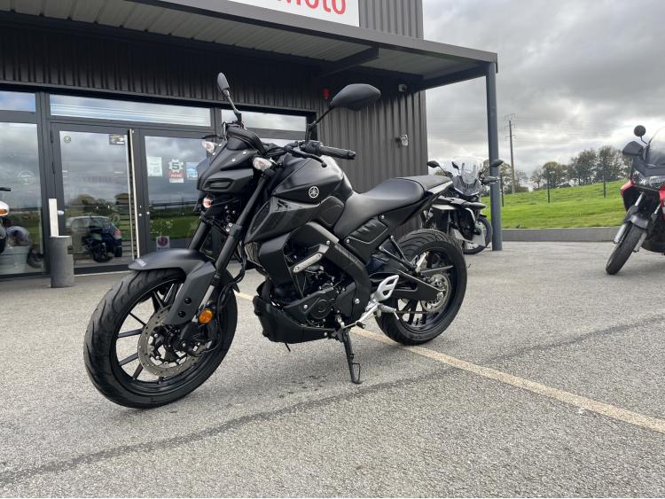 YAMAHA MT-125 ABS
