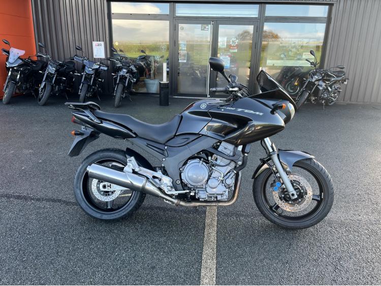 YAMAHA TDM 850