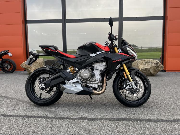APRILIA TUONO 660 FACTORY