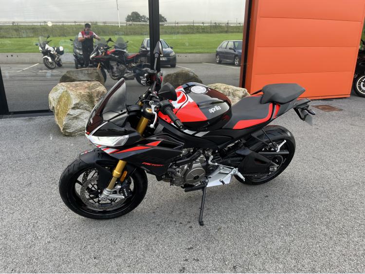 APRILIA TUONO 660 FACTORY