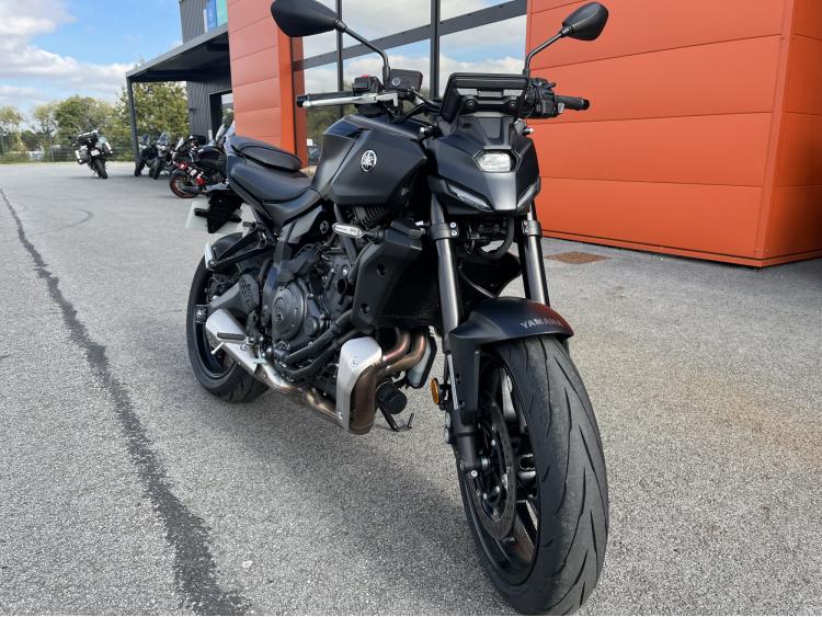 YAMAHA MT-07 (47.5CV)