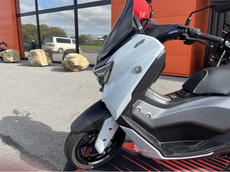 YAMAHA NMAX 125
