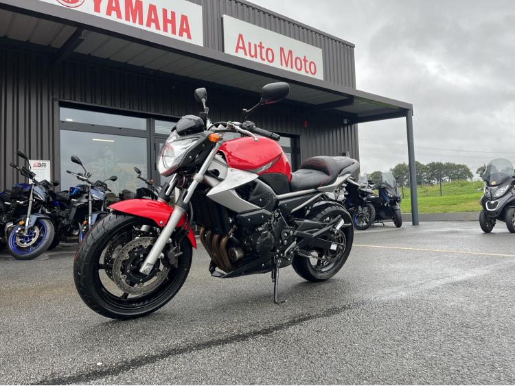YAMAHA XJ6-N